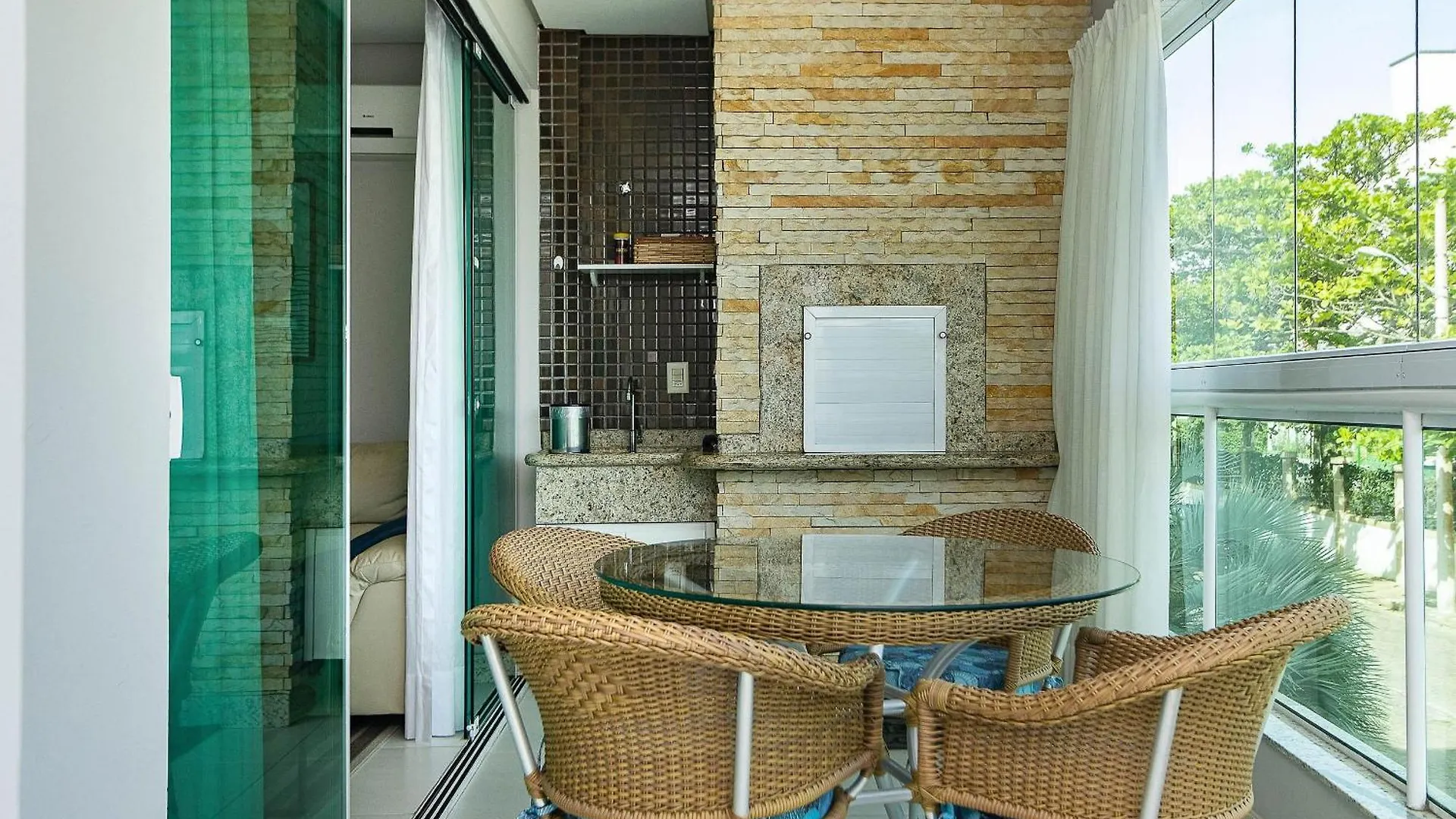 Apartment Vila Das Ondas 206 - Apartamento Economico A Metros Do Mar Em Canto Grande - 2 Dormitorios Para Ate 4 Pessoas Bombinhas